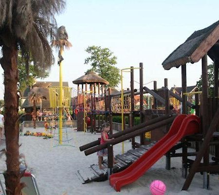 Domki Dragon ليبا المظهر الخارجي الصورة